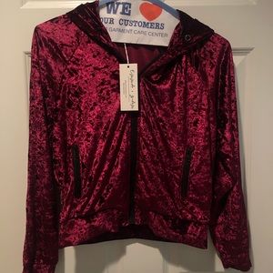 NWT EMMA AND SAM VELVET SWEATSHIRT